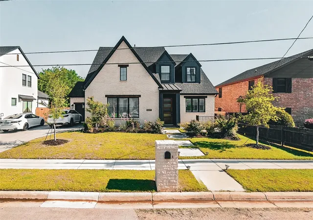 1st image of 8317 Sayers Ln, North Richland Hills, TX 76182 | MLS# 21345090
