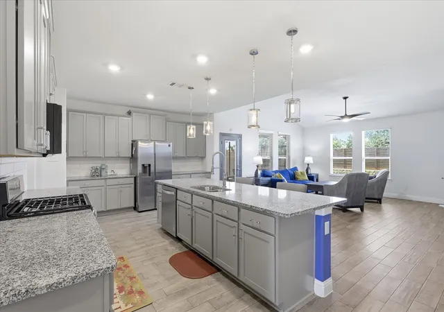 Photo 1 of Single family home for sale at 10421 Table Bluff St, Aubrey, TX 76227 | MLS# 21341179 | Listing updated on 2026-08-23
