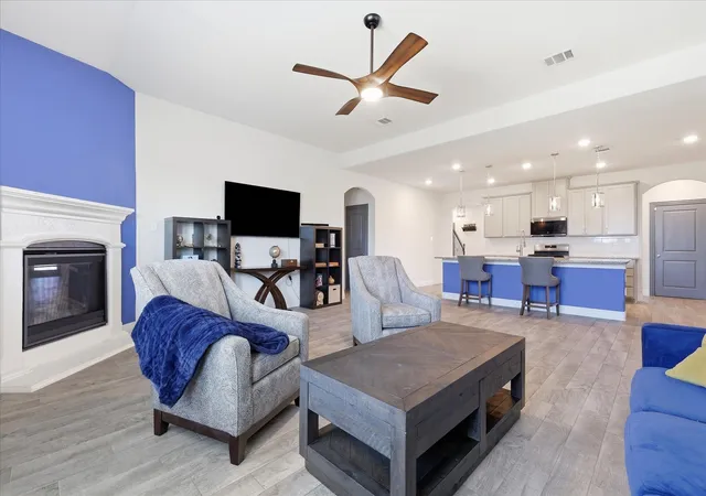 Photo 3 of Single family home for sale at 10421 Table Bluff St, Aubrey, TX 76227 | MLS# 21341179 | Listing updated on 2026-08-23