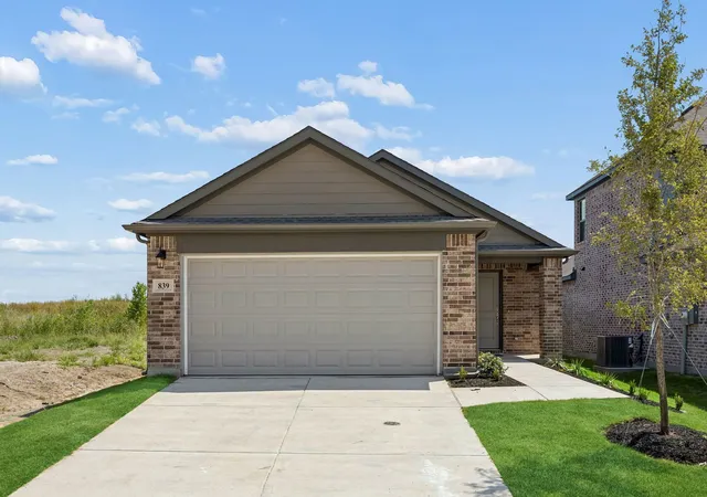 Photo 1 of Sale Pending at 839 Hillcrest Blvd, Princeton, TX 75407 | MLS# 21345135 | Listing updated on 2026-10-05