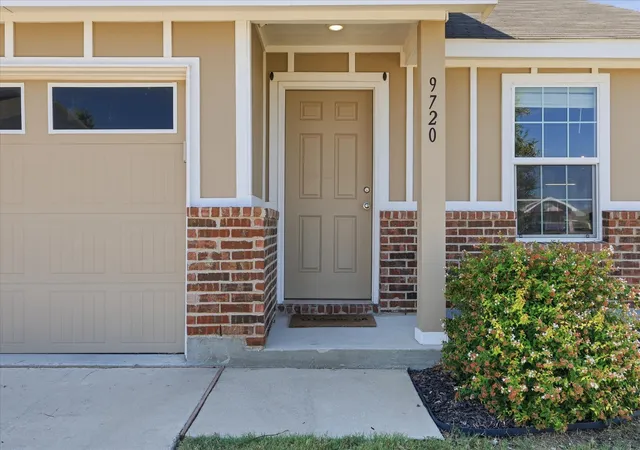 Photo 3 of Single family home for sale at 9720 Motley Dr, Fort Worth, TX 76179 | MLS# 21344355 | Listing updated on 2026-10-04