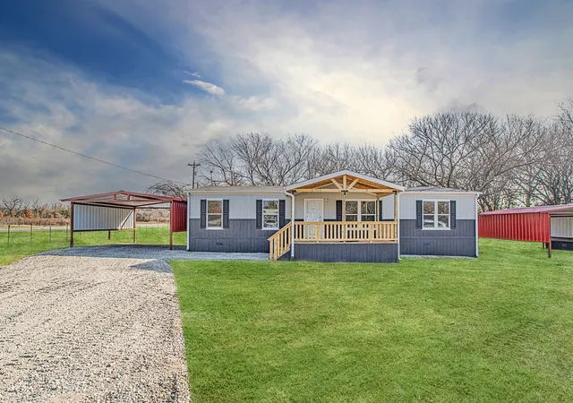 Photo 1 of Manufactured home for sale at 101 Kelly Ct, Azle, TX 76020 | MLS# 21342813 | Listing updated on 2026-08-19