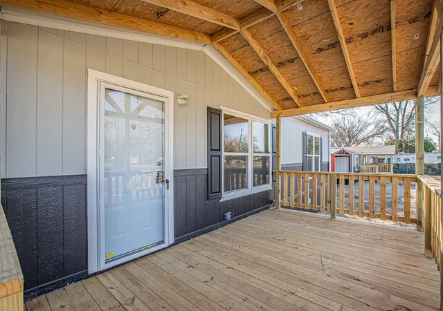 Photo 3 of Manufactured home for sale at 101 Kelly Ct, Azle, TX 76020 | MLS# 21342813 | Listing updated on 2026-08-19