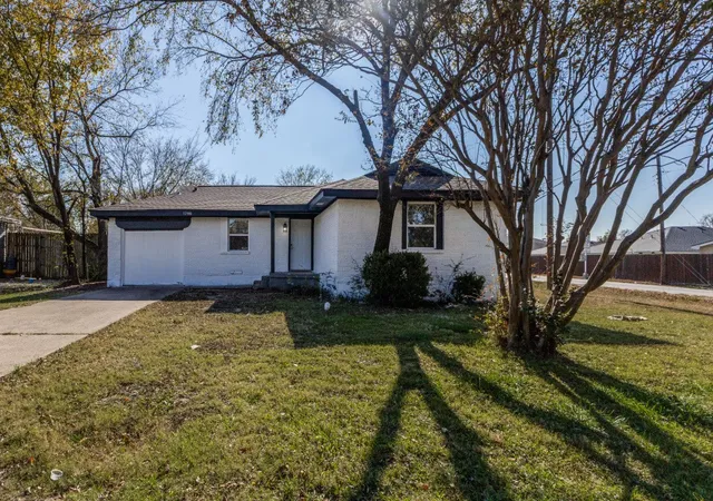 Photo 1 of Single family home for sale at 12900 Quail Dr, Balch Springs, TX 75180 | MLS# 21345210 | Listing updated on 2026-08-17