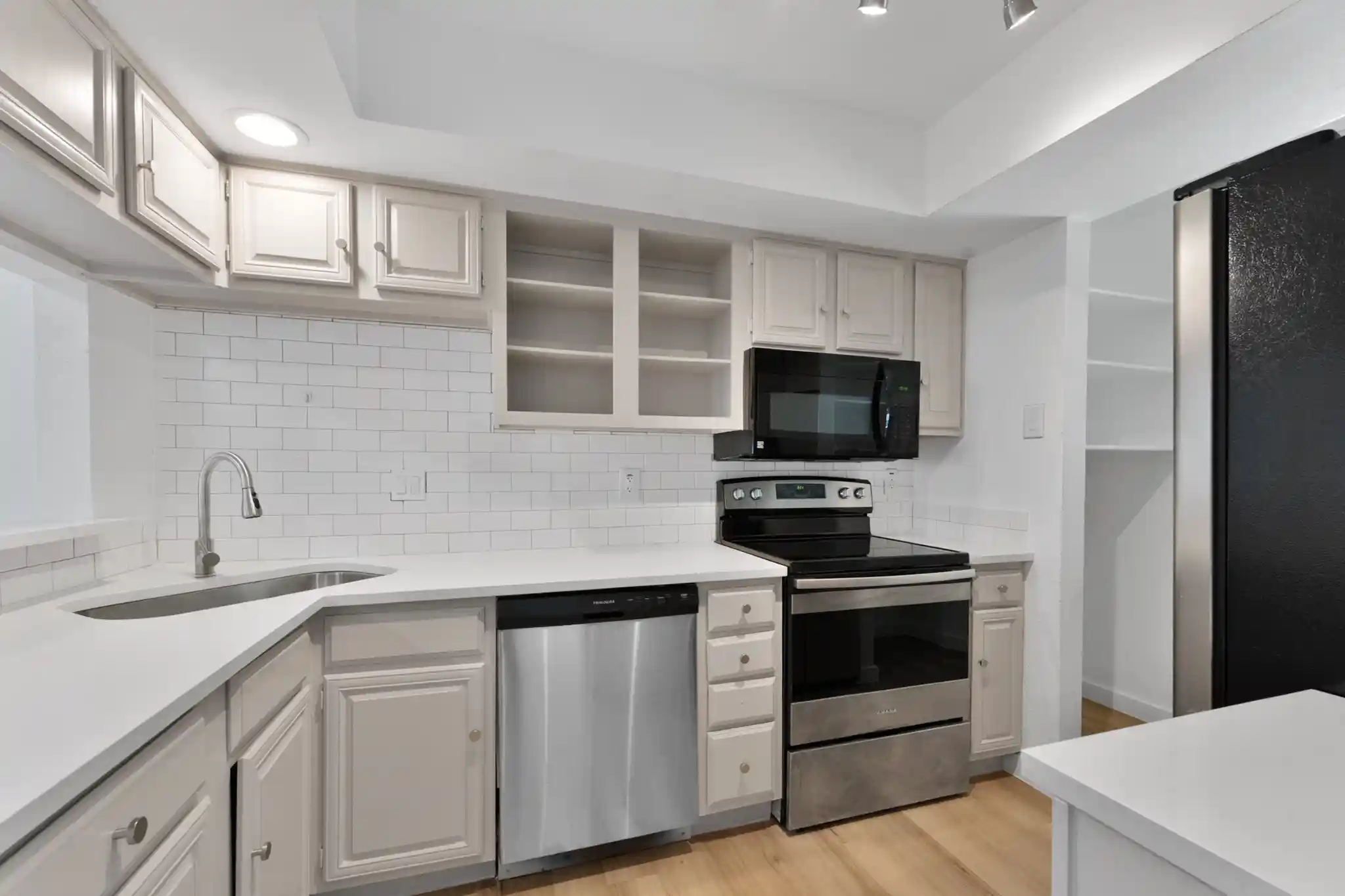 Photo 1 of Condo for sale at 3635 Garden Brook Dr #10400, Dallas, TX 75234 | MLS# 21345236 | Listing updated on 2026-10-10