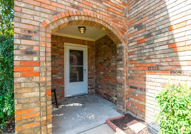 Photo 3 of Single family home for sale at 3840 Suffolk Ln, Plano, TX 75023 | MLS# 21344075 | Listing updated on 2026-10-08