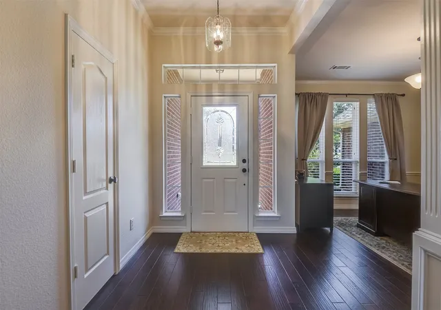 Photo 3 of Single family home for sale at 8051 Mavis Ave, Waxahachie, TX 75167 | MLS# 21345193 | Listing updated on 2026-08-20