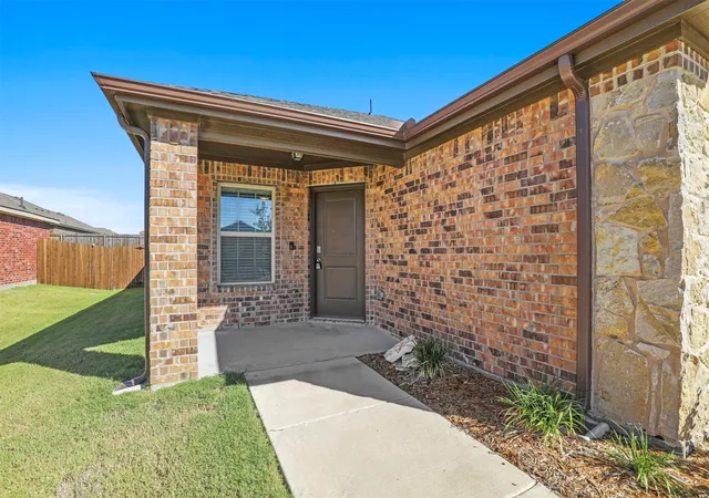 Photo 3 of Single family home for sale at 121 Woodland St, Anna, TX 75409 | MLS# 21345294 | Listing updated on 2026-08-31
