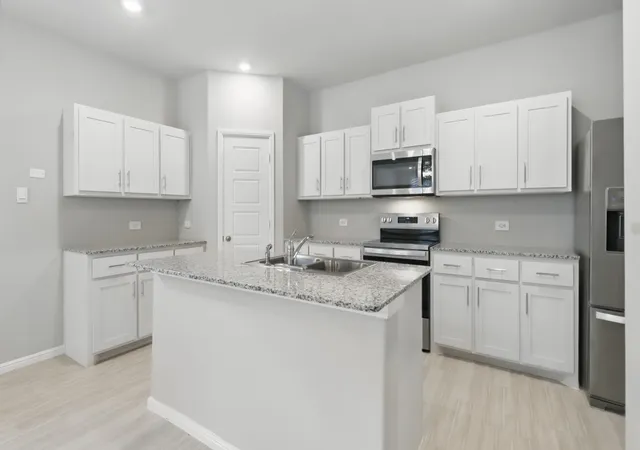 2nd image of 3004 Maple Orchard Ln, Fort Worth, TX 76140 | MLS# 21344510