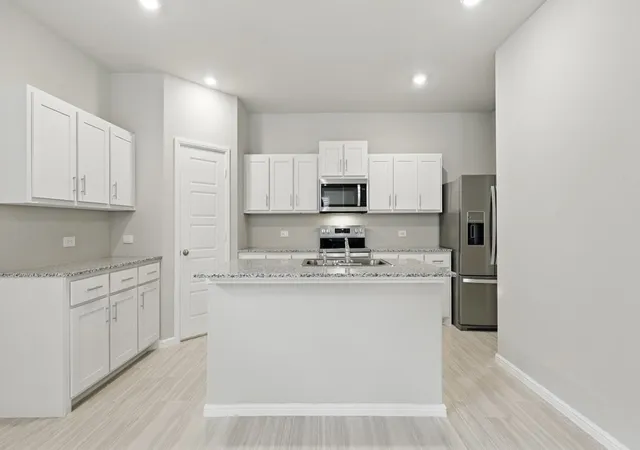3rd image of 3004 Maple Orchard Ln, Fort Worth, TX 76140 | MLS# 21344510