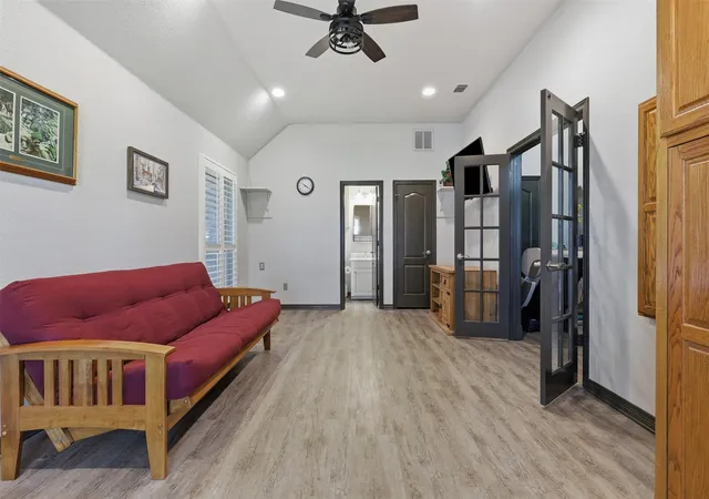 Photo 4 of Single family home for sale at 8904 Woodlawn Dr, Granbury, TX 76049 | MLS# 21345341 | Listing updated on 2026-09-03
