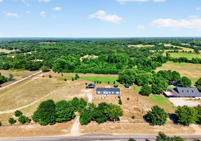 1st image of 890 Fm 275, Emory, TX 75440 | MLS# 21344391