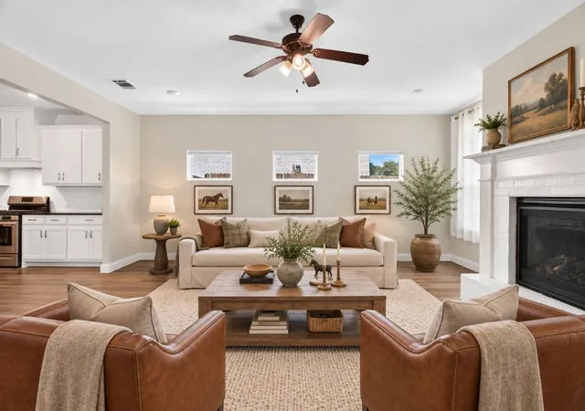 Photo 3 of Single family home for sale at 1009 Brown Valley Trl, Weatherford, TX 76087 | MLS# 21342758 | Listing updated on 2026-09-25