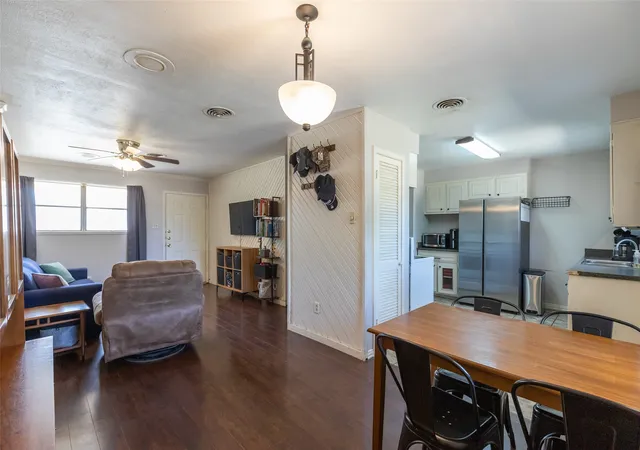Photo 1 of Sale Pending at 2618 Rountree Dr, Abilene, TX 79601 | MLS# 21342937 | Listing updated on 2026-09-25