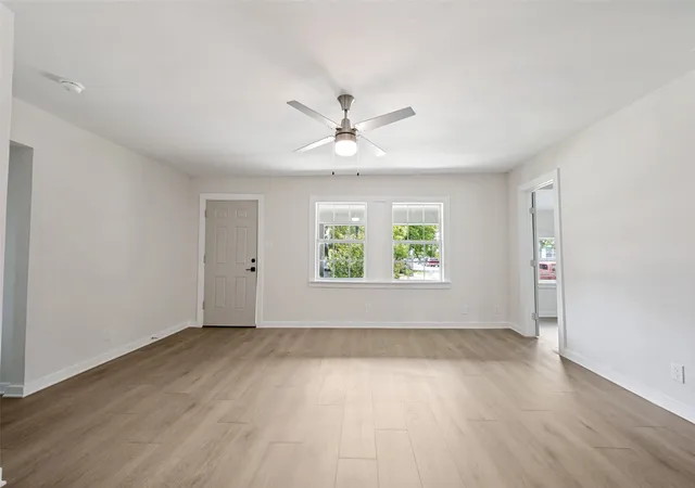 Photo 3 of Sale Pending at 4401 Forbes St, Fort Worth, TX 76105 | MLS# 21345617 | Listing updated on 2026-09-17