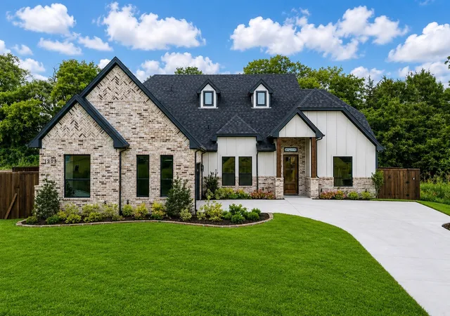 Photo 1 of Single family home for sale at 1908 Heritage Knoll Dr, Sherman, TX 75092 | MLS# 21344659 | Listing updated on 2026-08-25