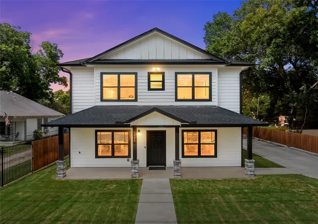 Photo 1 of Single family home for sale at 3008 S 3rd St, Waco, TX 76706 | MLS# 21342202 | Listing updated on 2026-09-01