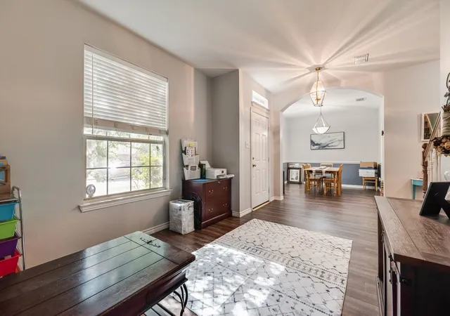 Photo 3 of Single family home for sale at 3119 Summer Grove Ct, Mansfield, TX 76063 | MLS# 21344675 | Listing updated on 2026-09-30