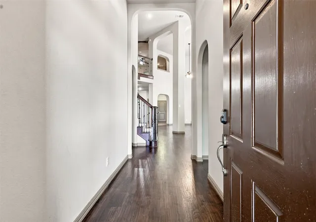Photo 3 of Single family home for sale at 6918 Nava, Grand Prairie, TX 75054 | MLS# 21325681 | Listing updated on 2026-10-02