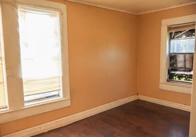 Photo 4 of Single family home for sale at 1821 Johnson, Greenville, TX 75401 | MLS# 21345681 | Listing updated on 2026-09-29