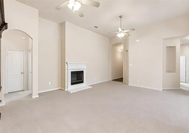 Photo 4 of Single family home for sale at 7420 Rose Crest Blvd, Fort Worth, TX 76140 | MLS# 21332236 | Listing updated on 2026-08-29