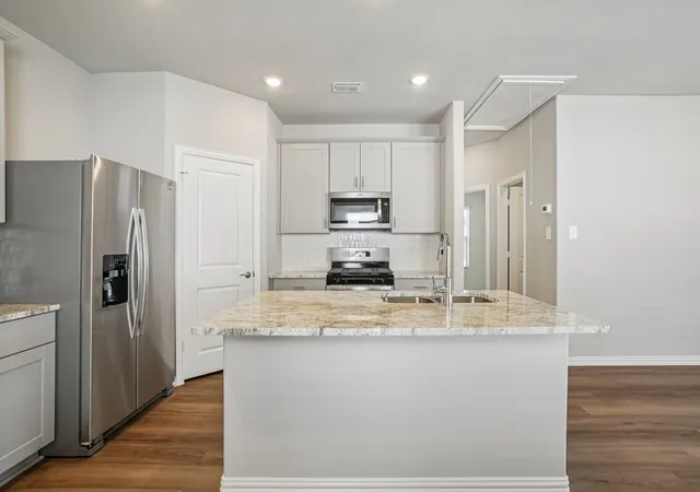 Photo 3 of Single family home for sale at 204 Winchester Hill Ln, Princeton, TX 75071 | MLS# 21345365 | Listing updated on 2026-08-25
