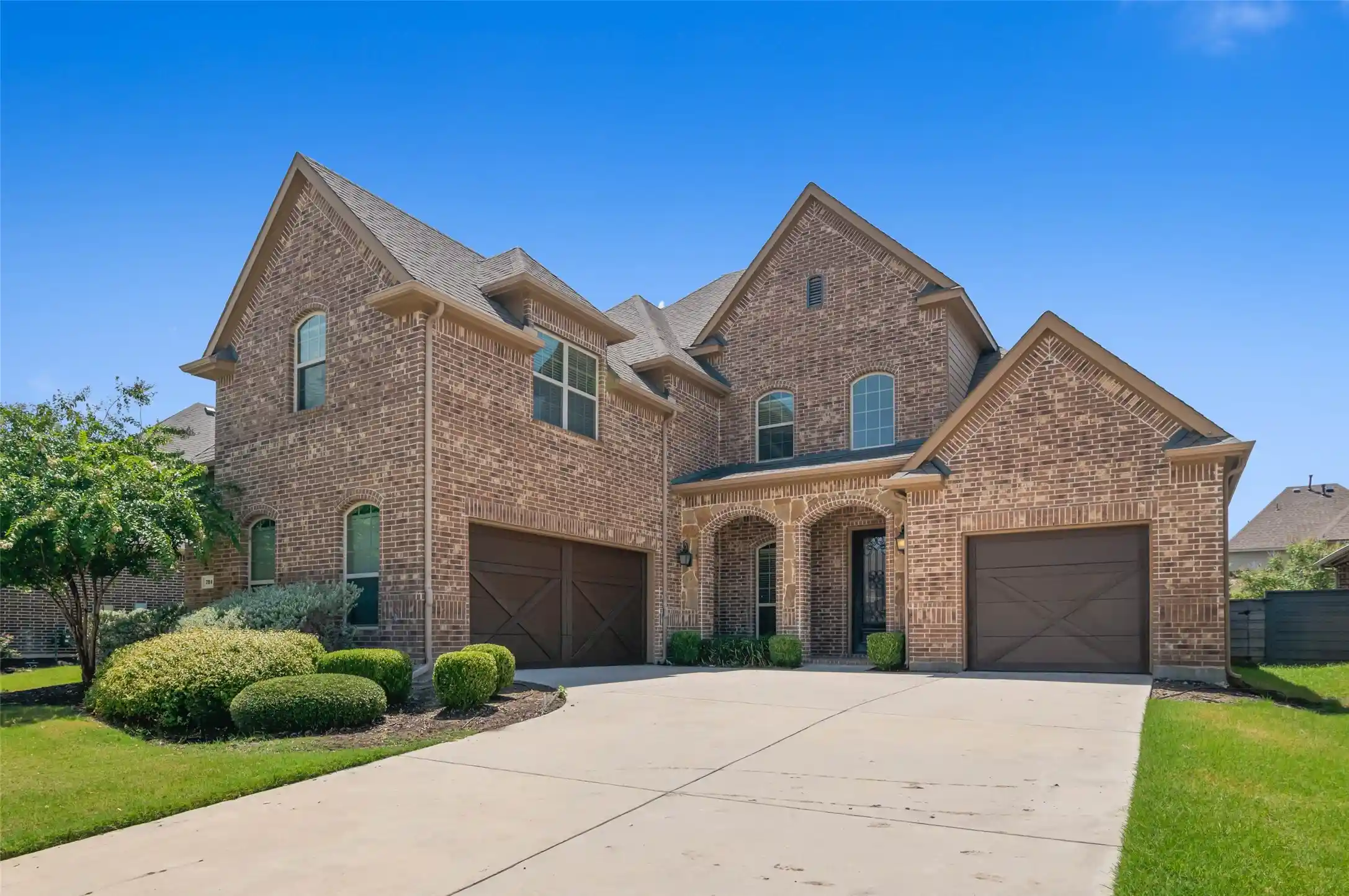 Photo 1 of Single family home for sale at 724 Patio St, Little Elm, TX 76227 | MLS# 21343029 | Listing updated on 2026-10-11