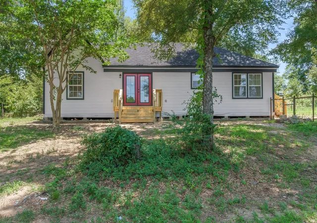 Photo 3 of Single family home for sale at 4022 Vz County Road 1701, Grand Saline, TX 75140 | MLS# 21345870 | Listing updated on 2026-09-22