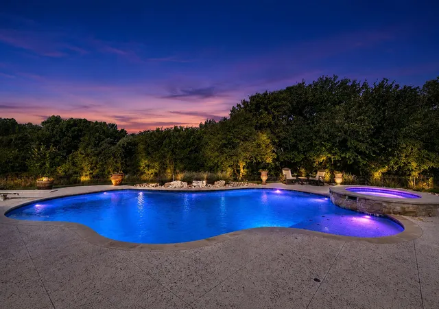Photo 1 of Single family home for sale at 117 Signature Ct, Weatherford, TX 76087 | MLS# 21345813 | Listing updated on 2026-08-26