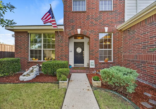 Photo 2 of Single family home for sale at 2025 Aster Trl, Forney, TX 75126 | MLS# 21345987 | Listing updated on 2026-08-28
