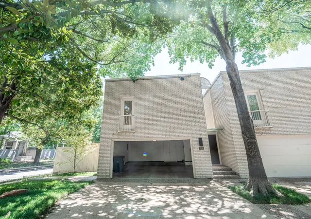 Photo 1 of Sale Pending at 2818 Welborn Dr #9, Dallas, TX 75219 | MLS# 21343936 | Listing updated on 2026-09-30
