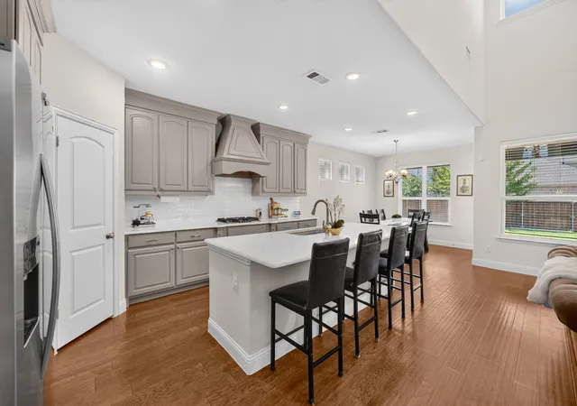 Photo 2 of Single family home for sale at 2207 Yellowflower Rd, Frisco, TX 75033 | MLS# 21342798 | Listing updated on 2026-09-01