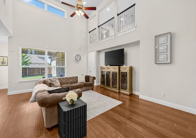 Photo 3 of Single family home for sale at 2207 Yellowflower Rd, Frisco, TX 75033 | MLS# 21342798 | Listing updated on 2026-09-01