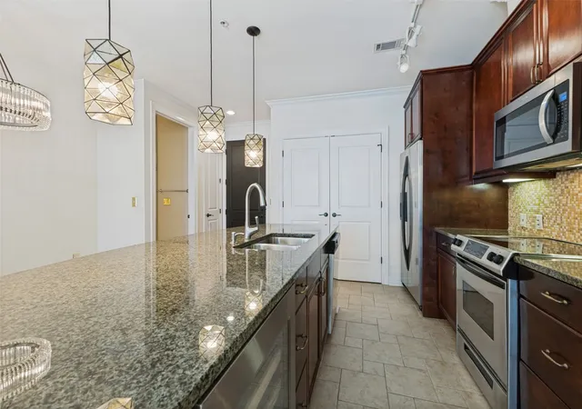 Photo 4 of Condo for sale at 8616 Turtle Creek Blvd #302, Dallas, TX 75225 | MLS# 21345721 | Listing updated on 2026-08-29