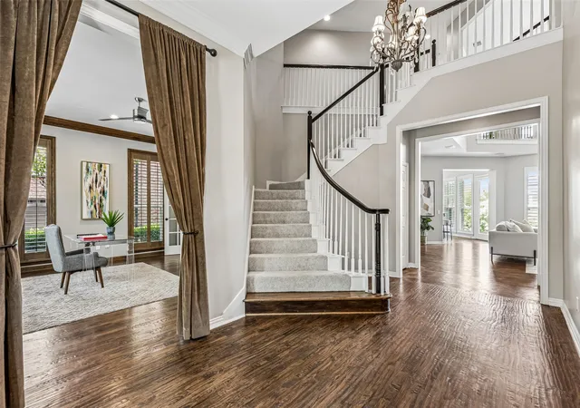 3rd image of 2206 Clearspring Dr N, Irving, TX 75063 | MLS# 21343836