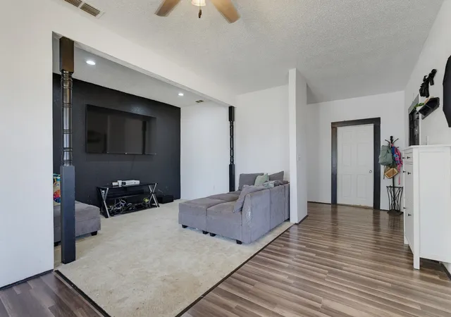 Photo 1 of Single family home for sale at 1957 S 3rd St, Abilene, TX 79602 | MLS# 21345130 | Listing updated on 2026-08-26