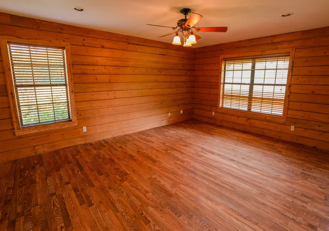 Photo 4 of Single family home for sale at 457 County Road 3270, Mineola, TX 75773 | MLS# 21346148 | Listing updated on 2026-10-07