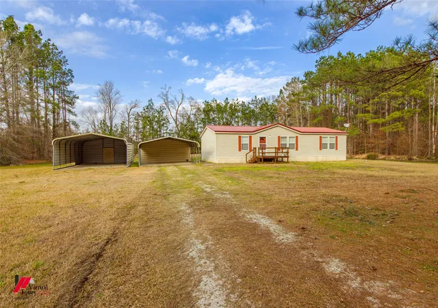 Photo 2 of Sale Pending at 259 Kings Cir, Grand Cane, LA 71032 | MLS# 21346079 | Listing updated on 2026-08-06
