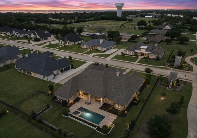 Photo 2 of Single family home for sale at 306 Renaissance Ln, Rockwall, TX 75032 | MLS# 21346154 | Listing updated on 2026-09-22