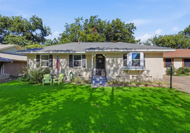 Photo 1 of Sale Pending at 13227 Challaburton Dr, Dallas, TX 75234 | MLS# 21344505 | Listing updated on 2026-08-21
