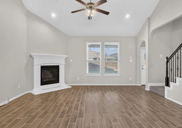 Photo 4 of Single family home for sale at 1220 Beestone Dr, Fort Worth, TX 76131 | MLS# 21345177 | Listing updated on 2026-10-01