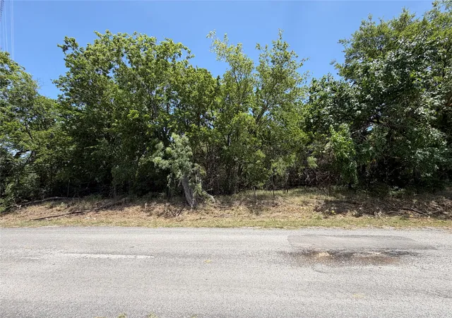 Photo 1 of Sale Pending at Tbd Nw County Road 1020, Corsicana, TX 75110 | MLS# 21344055 | Listing updated on 2026-08-24