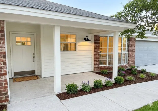 Photo 1 of Sale Pending at 1204 Rene Dr, Alvarado, TX 76009 | MLS# 21343707 | Listing updated on 2026-10-08