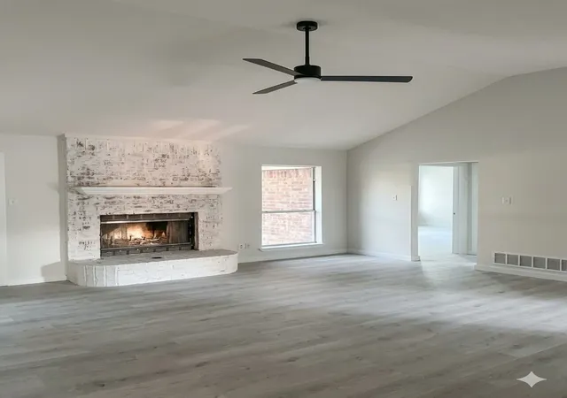 Photo 2 of Sale Pending at 1204 Rene Dr, Alvarado, TX 76009 | MLS# 21343707 | Listing updated on 2026-10-08