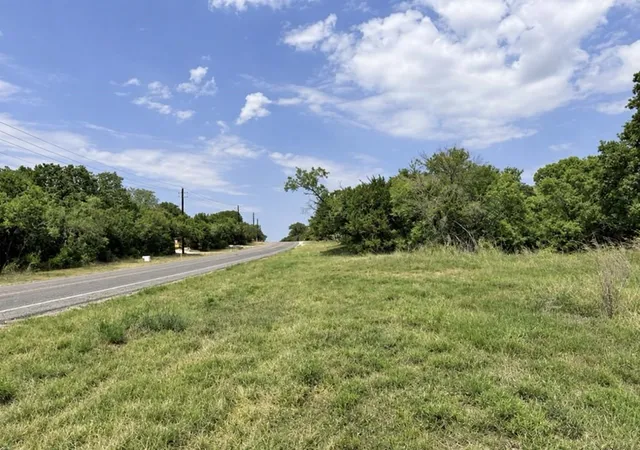 Photo 1 of Sale Pending at 5735 Tin Top Hwy, Granbury, TX 76048 | MLS# 21346264 | Listing updated on 2026-10-06