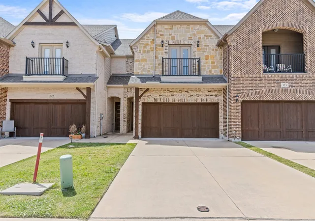 Photo 1 of Townhouse for sale at 325 Featherstone Trl, Wylie, TX 75098 | MLS# 21343599 | Listing updated on 2026-10-04