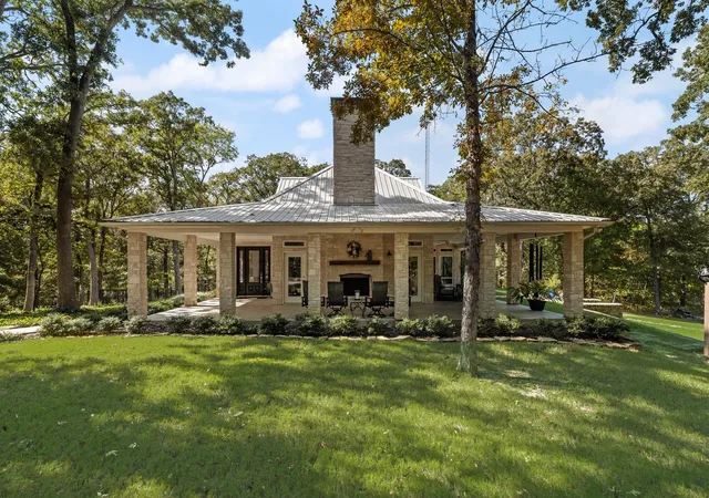 Photo 2 of Single family home for sale at 1473 County Road 2980, Windom, TX 75492 | MLS# 21345666 | Listing updated on 2026-09-24