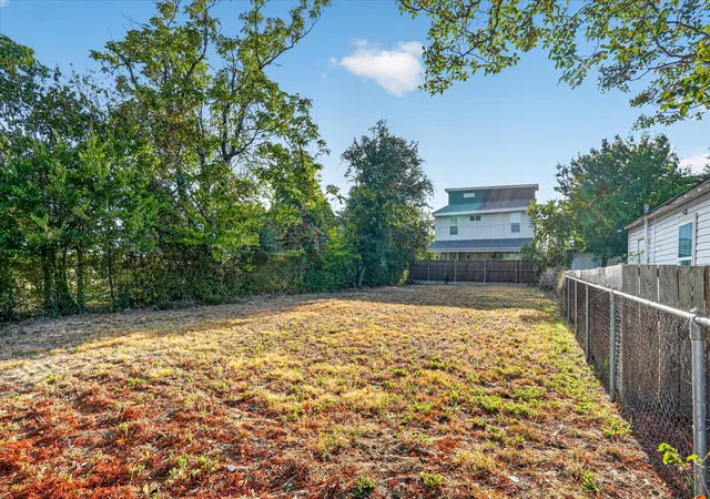 Photo 2 of Land for sale at 3126 Pastor St, Dallas, TX 75212 | MLS# 21346263 | Listing updated on 2026-08-24