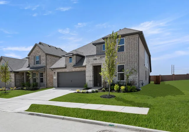 Photo 1 of Sale Pending at 17265 Oxborough Dr, Justin, TX 76102 | MLS# 21346359 | Listing updated on 2026-09-23