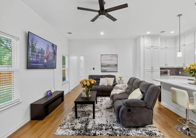 Photo 4 of Single family home for sale at 2646 Greenhurst Dr, Dallas, TX 75234 | MLS# 21346418 | Listing updated on 2026-08-03